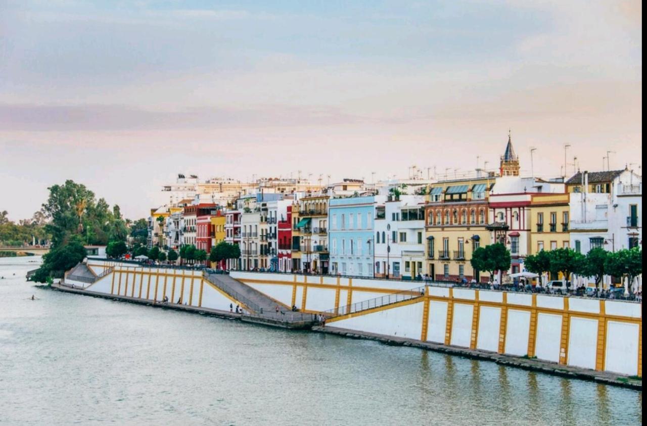Sevilla Triana Jacuzzi Buitenkant foto